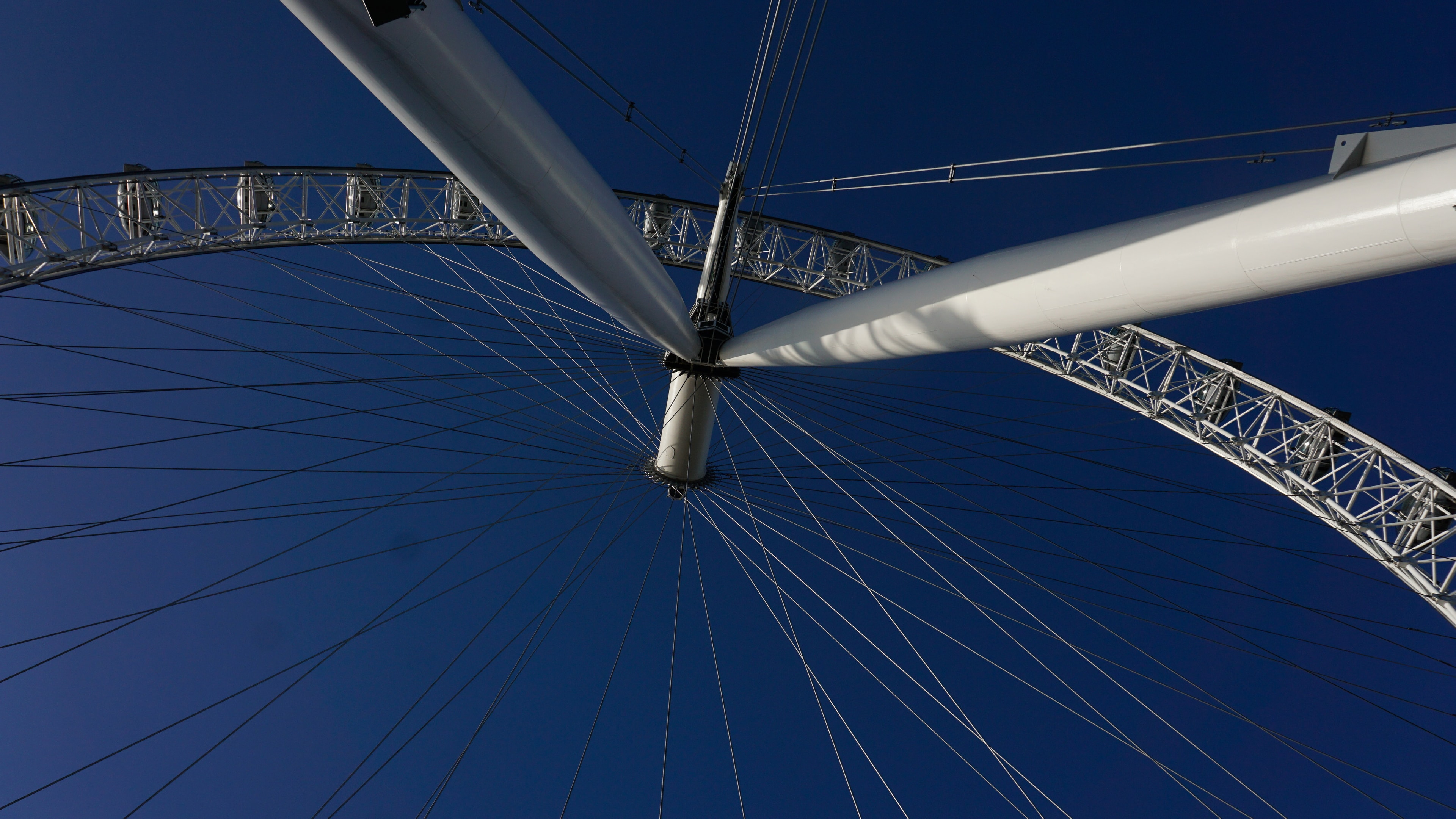 London Eye ferris wheel cables upward view